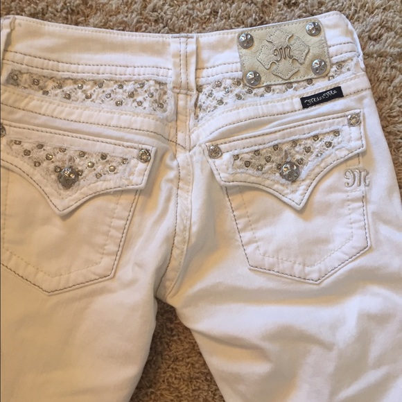 Brand new white boot cut Miss Me Jeans! - Picture 2 of 3