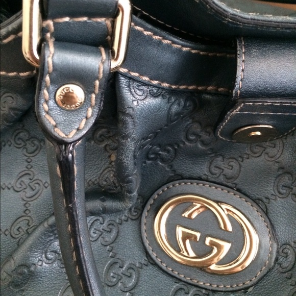 Reduced!! 100% Authentic Gucci Sukey bag - Picture 3 of 16