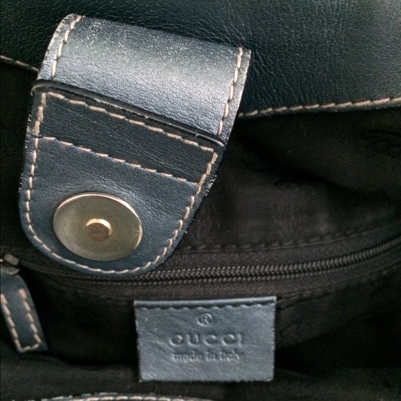 Reduced!! 100% Authentic Gucci Sukey bag - Picture 4 of 16