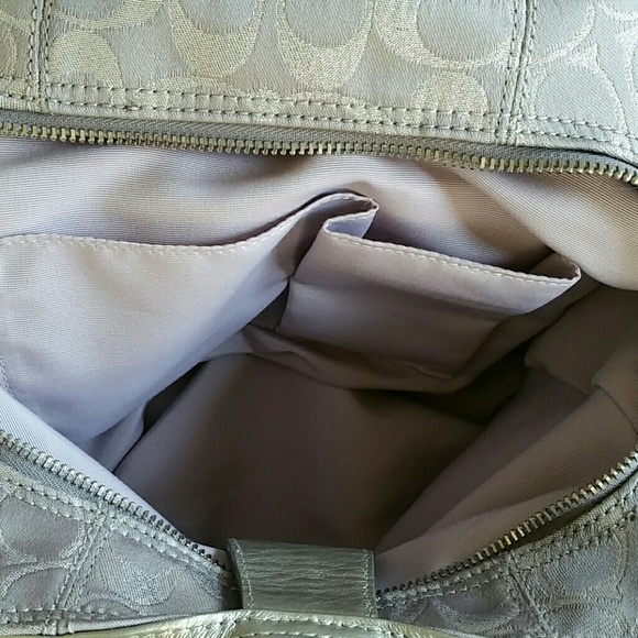 Authentic Coach Handbag - Picture 3 of 4