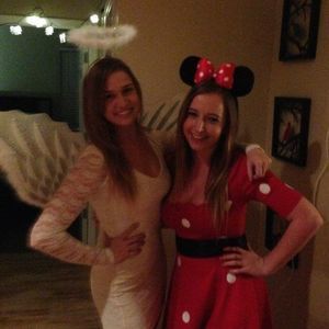 Meet your Posher, Ally