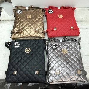 NX quilted shoulder messenger bag