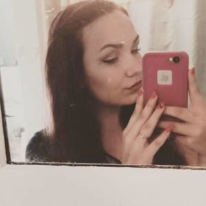 Meet your Posher, Gabrielle