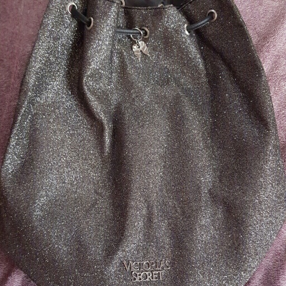 🚫🚫 SOLD ON MERCARI 🚫🚫