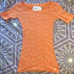 Lights orange quarter sleeve shirt