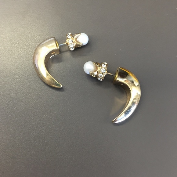 Pearl horn earring jacket double talon gold