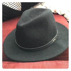 Black hipster hat