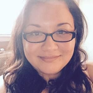 Meet your Posher, Stefany