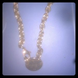 Tiffanys necklace