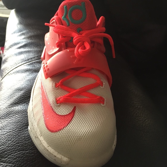 Kd 7 brand new with soles size 5y willing to trade - Picture 2 of 4