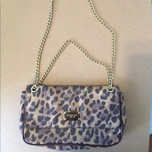 Chic Small Leopard Shoulder Bag