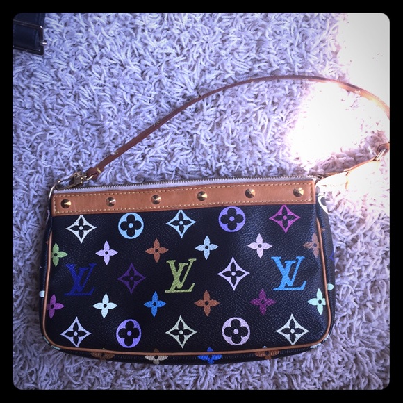 Authentic Louis Vuitton small purse