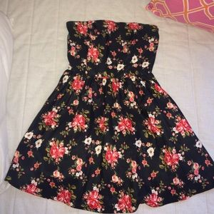 Flower print strapless dress