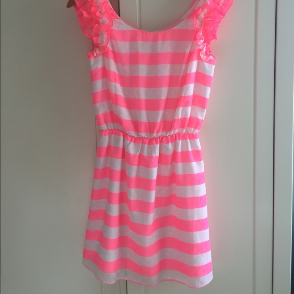 Lilly Pulitzer Ruffle Sleeve Dress