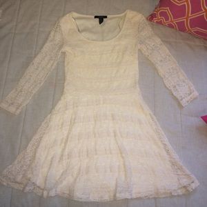 White long sleeve dress