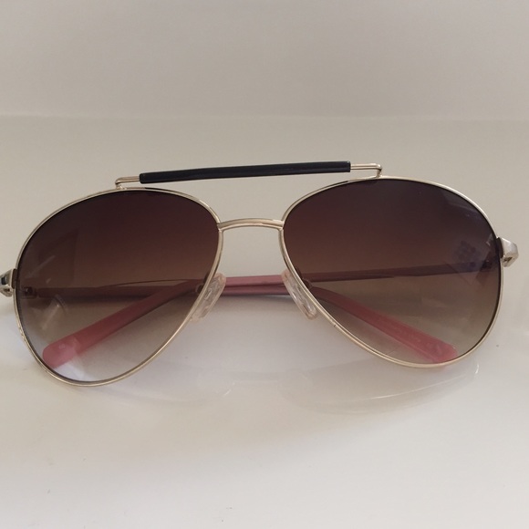 Lilly Pulitzer Accessories - Lilly Pulitzer reading glasses