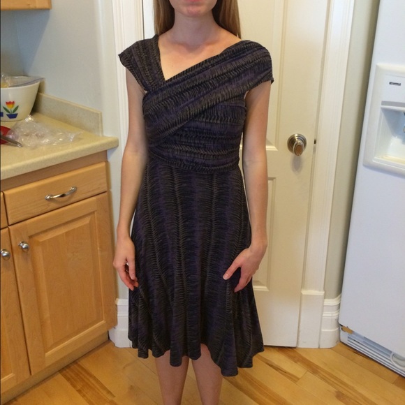 🚫sold🚫 Anthropologie Dreamy Drape Dress - Picture 2 of 3