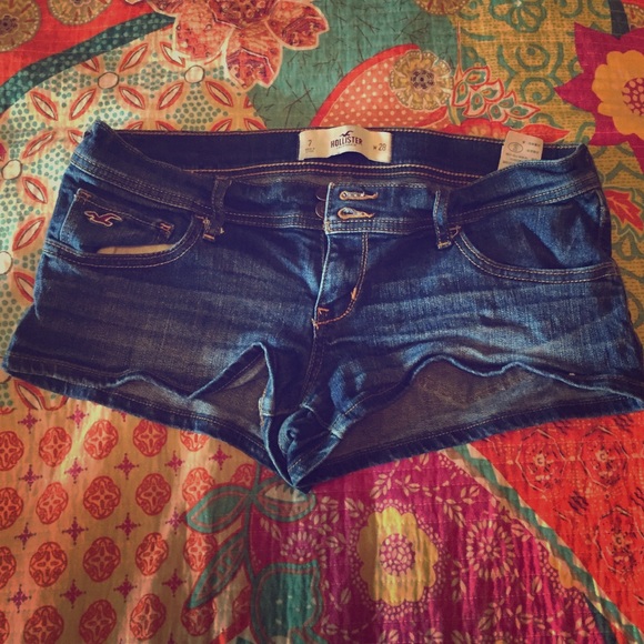 Hollister jean shorts