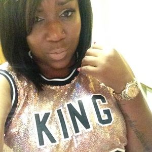 Meet your Posher, Janel