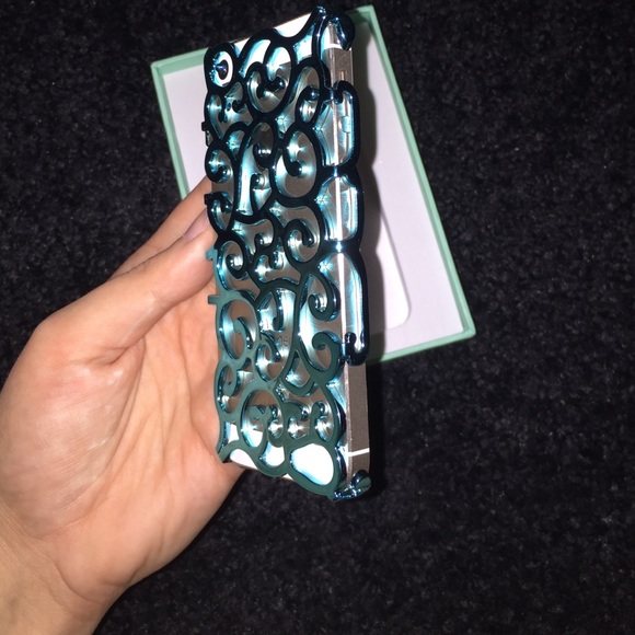 iPhone 5S decorative case - Picture 3 of 4