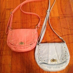 ⭐️BUNDLE 2X: Pocketbooks sold  in bundle!⭐️