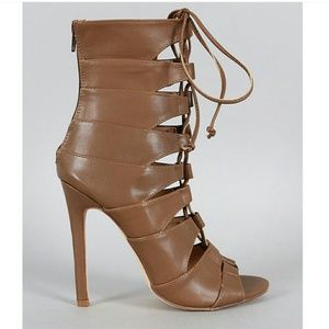 Tan strappy sandals