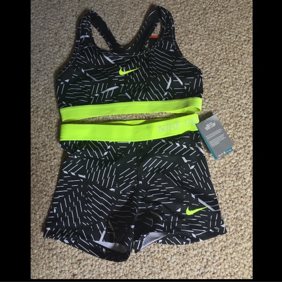 Nike  Other - Nike Work Out Set
