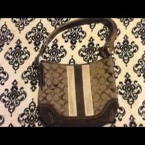 Small coach handbag