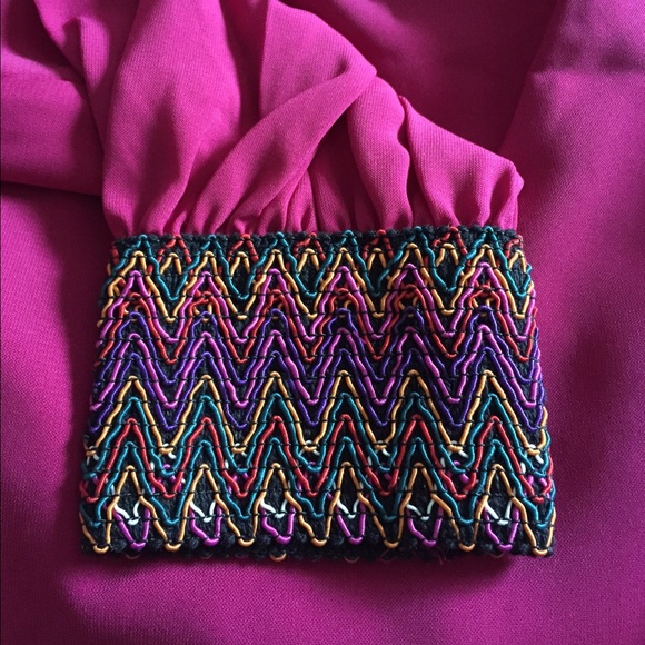 🏆HOST PICK🏆Magenta Off-shoulder - Picture 3 of 4