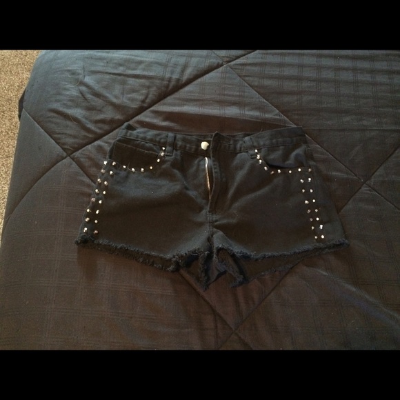 Forever 21 Black Studded High Waisted Shorts!
