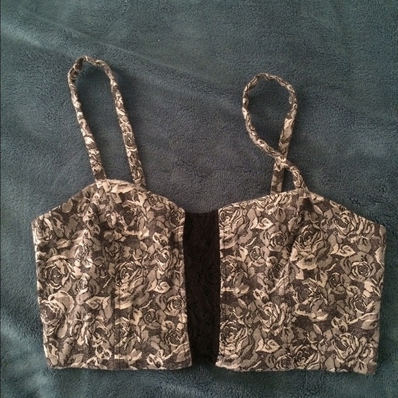 UO Cropped lace back zip up top