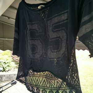 Sporty aero crop top