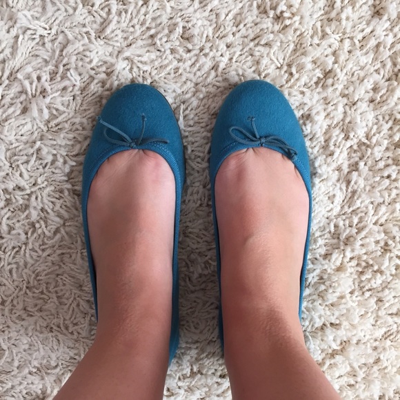 J Crew Blue Flats - Picture 1 of 4