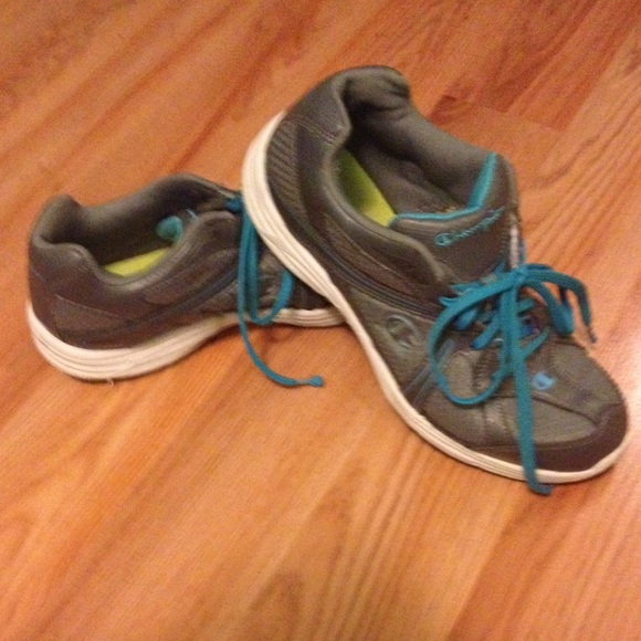 Champion Sneakers