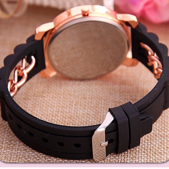 🌟Black chain watch - Picture 3 of 3