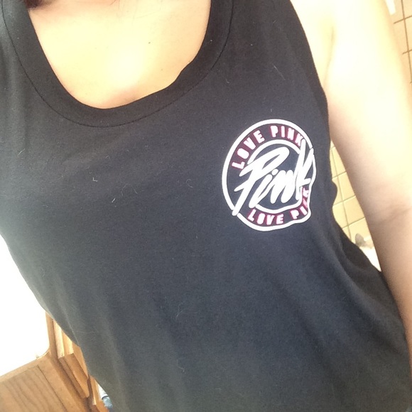 Vs pink tank! NWT! - Picture 3 of 4