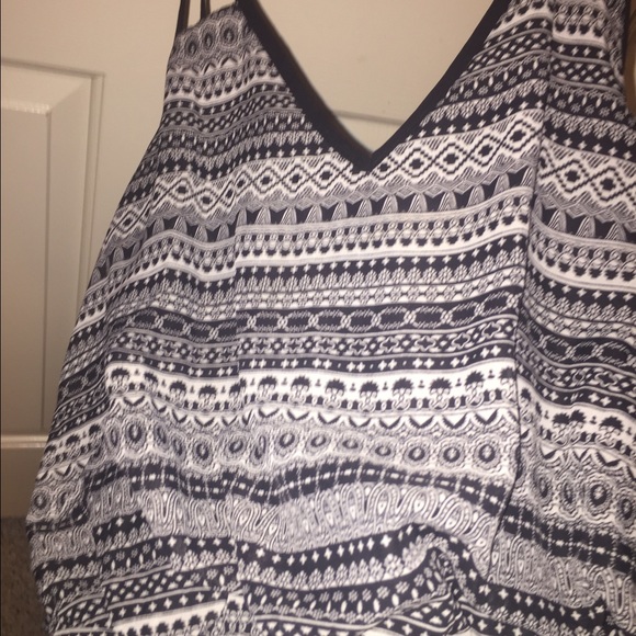 Black & White Aztec pattern dress - Picture 2 of 3