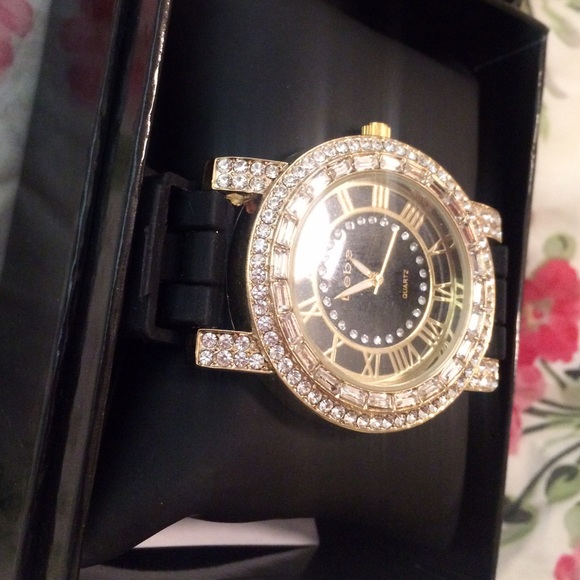 NWT Quartz Watch