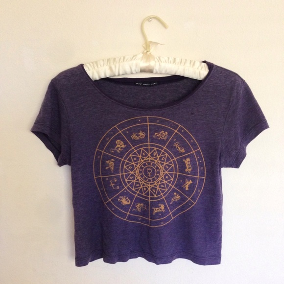 Urban Outfitters Tops - UO Cosmic Zodiac Tee✨