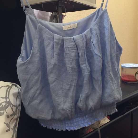 Crop top - Picture 3 of 4