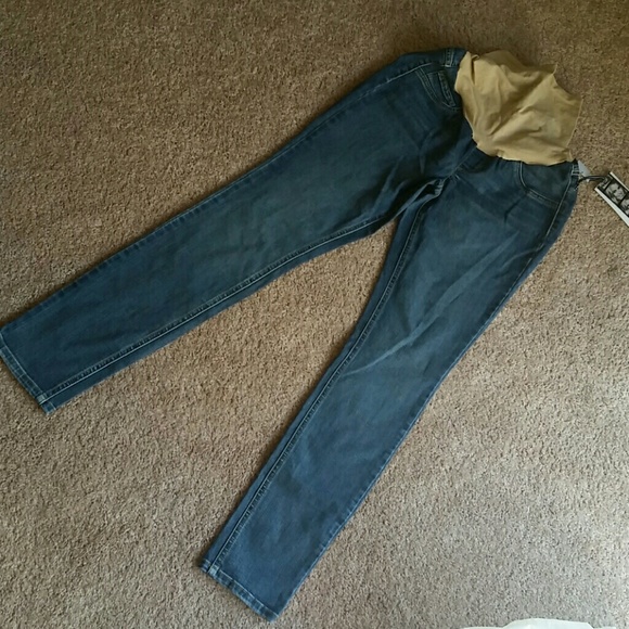 Jessica simpson medium wash skinnys NWT