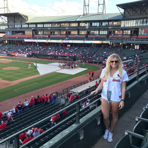 Meet your Posher, Alyson - Picture 2 of 3