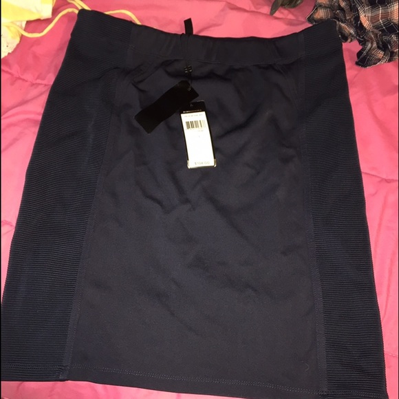 BCBG pencil skirt navy large