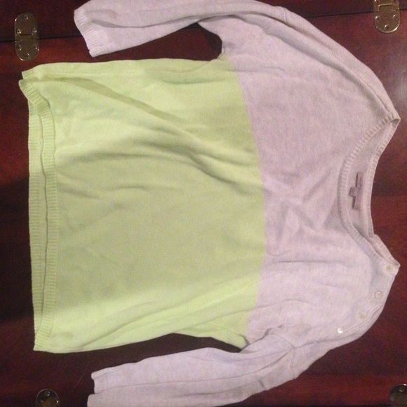 Oatmeal and lime sweater