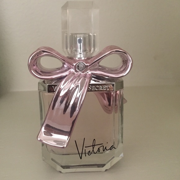Victoria secret perfume. Nothing missing!