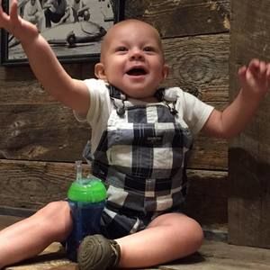 Meet your Posher, Cynthia