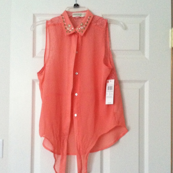 Sleeveless blouse - Picture 3 of 3