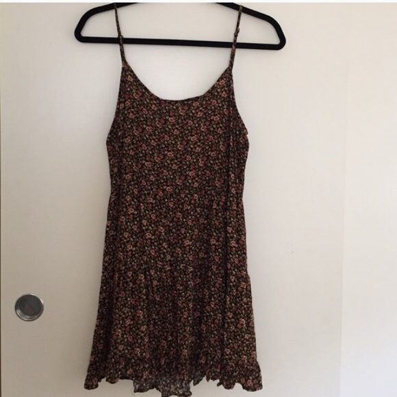 Brandy Melville  jada dress