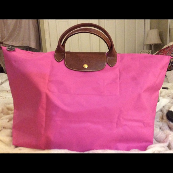 Longchamp Handbags - **SOLD** LONGCHAMPS Le Pliage large tote **SOLD**