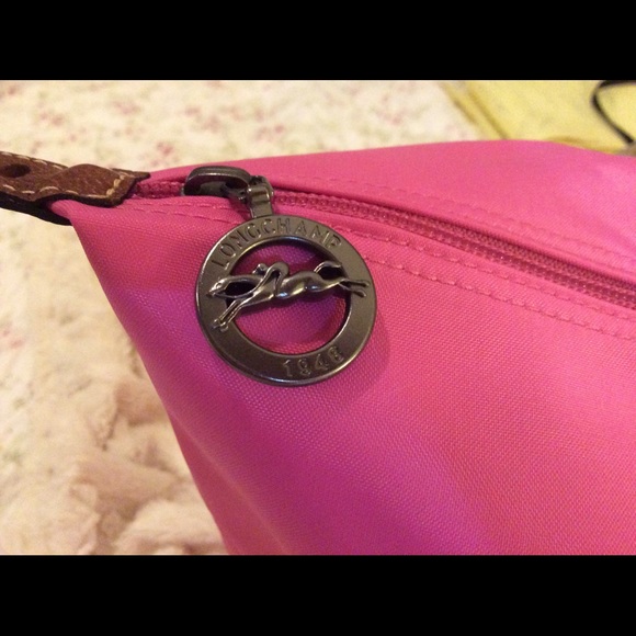 **SOLD** LONGCHAMPS Le Pliage large tote **SOLD** - Picture 2 of 4